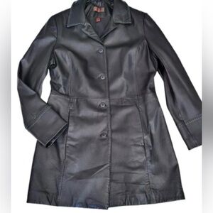 Black leather coat. Danier, vintage.Never worn. NWOT. Med.